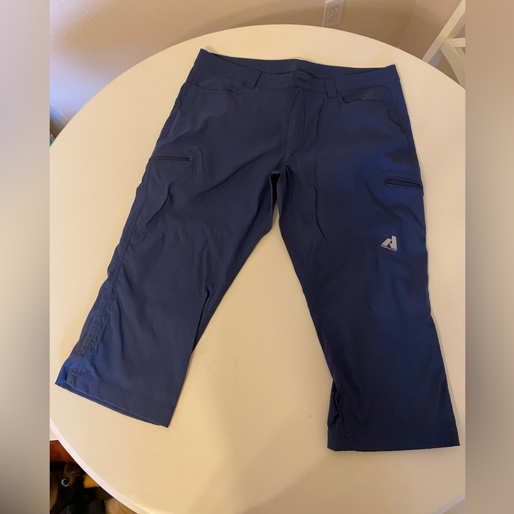 Eddie Bauer capris